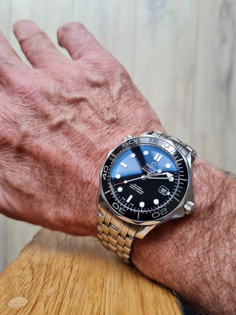 Draag je een horloge links of rechts? Ontdek de beste keuze!